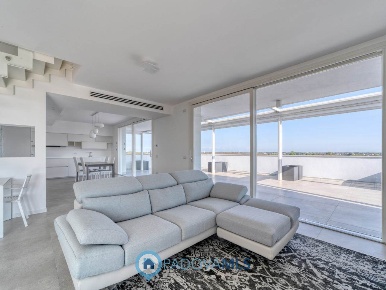 Foto Attico a Vigonza Centro di 215 m² con 5 locali in vendita