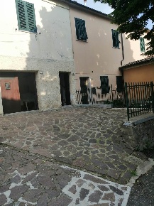 Foto Appartamento a Volterra di 75 m² con 4 locali in vendita