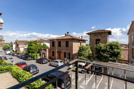 Foto Appartamento a Siena Fuori Porta Pispini di 61 m² con 4 locali