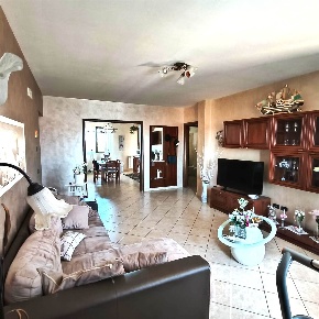 Foto Appartamento in Via Poggio Del Lupo  22, Catania di 130 m² in vendita