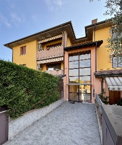 Foto Appartamento a Borgo Virgilio Romanore di 95 m² con 3 locali
