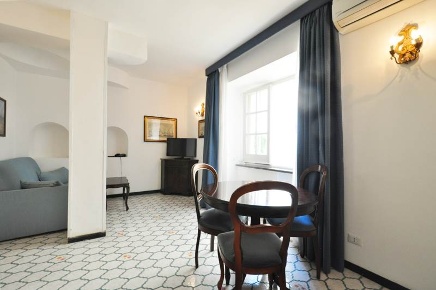 Foto Multiproprietà in Via Fuorlovado 36, Capri Centro di 30 m² in vendita