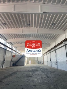 Foto Capannone industriale a Piacenza Le Mose - Caorsana di 830 m²