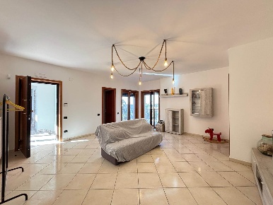 Foto Appartamento in Via Dante Alighieri 2, Montecorvino Pugliano di 90 m²