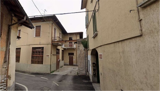 Foto Casa indipendente in Via xxv Aprile 25, Canonica d'Adda Centro