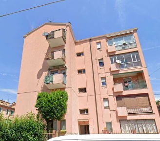 Foto Appartamento in Via Carisio, Verona Zona Fiera di 96 m² con 6 locali