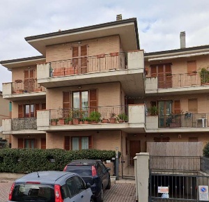 Foto Appartamento in Via delle Marine, Porto San Giorgio di 94 m²