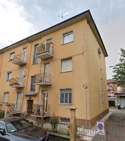 Foto Appartamento in Via Rosselli, Casale Monferrato di 79 m² con 5 locali