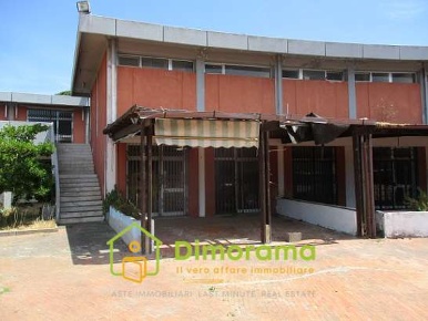 Foto Negozio in Platamona SS Italia, Sorso Platamona di 43 m² con 1 locali