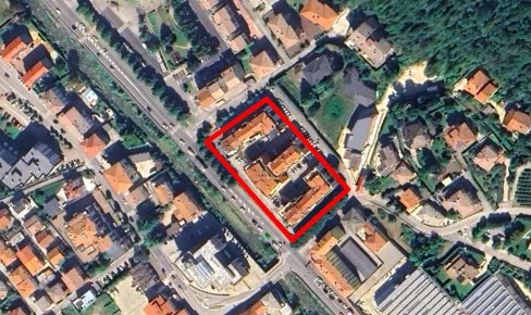 Foto Negozio in Piazzale Mariano Rumor, Chiampo Centro di 75 m² in vendita