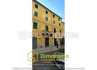 Foto Appartamento in Via verdi 17, Carrara Centro di 60 m² con 4 locali