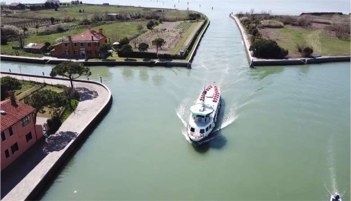 Foto Attività commerciale in Burano, Venezia Burano di 241 m² con 5 locali