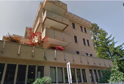 Foto Appartamento in Sataurenghi 9, Varese Centro di 106 m² con 3 locali