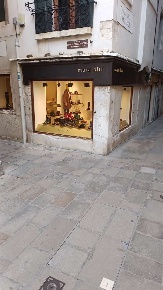 Foto Negozio in PIAZZA san SAN MARCO, Venezia San Marco di 60 m² in vendita
