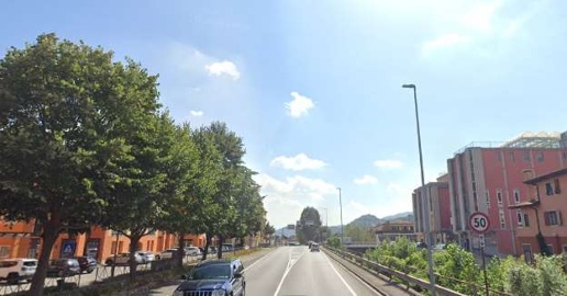 Foto Negozio in Piazzale Mariano Rumor, Chiampo Centro di 71 m² in vendita