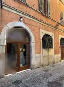 Foto Negozio in Contrada del mangano, Brescia Loggia - Garibaldi di 72 m²