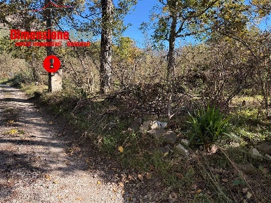 Foto Terreno agricolo in str. vicinale marisco 2, Cicciano di 7671 m²