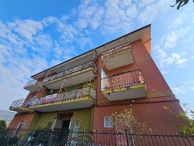 Foto Appartamento in via diano san pietro 55, Diano Marina Centro di 64 m²
