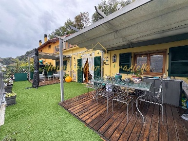 Foto Appartamento a Ventimiglia di 88 m² con 3 locali in vendita