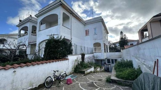 Foto Appartamento in Via Emilia 26/D, Ardea Nuova Florida di 68 m²