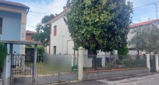 Foto Appartamento in Via Bendandi, Forlimpopoli Centro di 138 m² in vendita