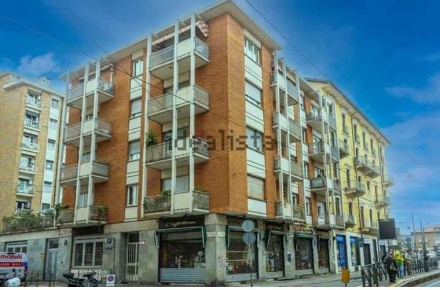 Foto Appartamento in VIA CARLO BONCOMPAGNI, Torino San Donato di 90 m²