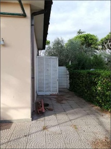 Foto Villa unifamiliare in VIA SANT'ANTONIO, Fondi di 87 m² con 6 locali