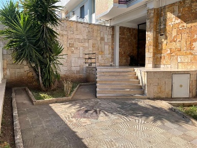 Foto Appartamento in Via A. De Ferraris 20, Bari Picone di 95 m² in affitto