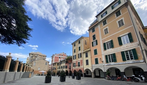 Foto Appartamento a Chiavari Centro Storico di 104 m² con 4 locali