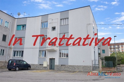Foto Appartamento in Largo Cristina Rosseti, Vasto di 122 m² con 5 locali