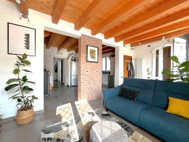 Foto Casa indipendente a Valsamoggia Case Località Banzi di 200 m²