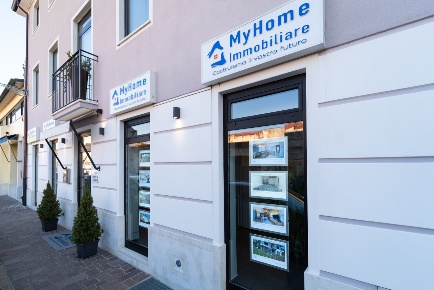 Foto Villa a schiera in Via Fiume, Veronella di 135 m² con 4 locali