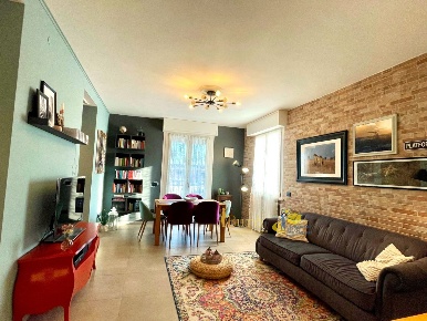 Foto Appartamento in Strada Naviglio Alto 16, Parma San Leonardo di 92 m²