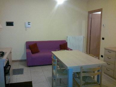 Foto Appartamento in via cattaneo, Gallarate Sciarè di 60 m² con 2 locali