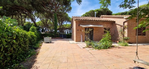Foto Villa unifamiliare a Orbetello di 115 m² con 5 locali in vendita