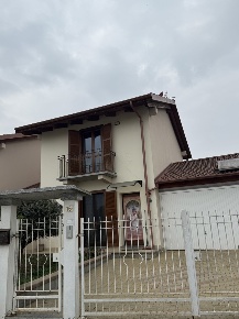 Foto Villa a schiera in Via Moretta 16, Faule di 100 m² con 4 locali