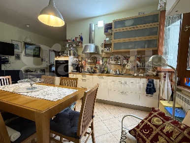 Foto Appartamento in Via delle Terme Romane 17, Formia Centro di 79 m²