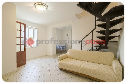 Foto Appartamento a Collesalvetti Vicarello di 94 m² con 3 locali