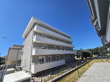 Foto Appartamento a San Severino Marche Centro di 105 m² con 3 locali