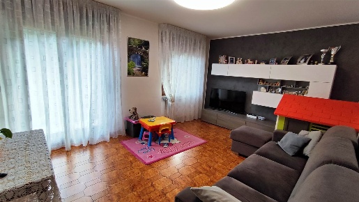 Foto Appartamento in VIA CARBONARA 26, Montella di 110 m² con 7 locali