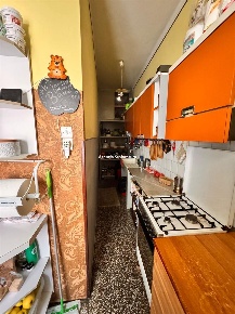 Foto Appartamento a Pesaro di 100 m² con 6 locali in vendita