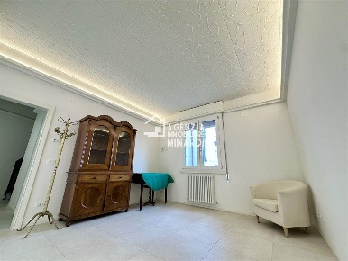 Foto Appartamento in PIAZZALE SERCOGNANI, Faenza di 100 m² con 3 locali