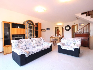 Foto Villa a schiera in Via Frescobaldi, Besana in Brianza Zoccorino Vergo