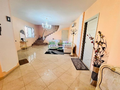 Foto Villa unifamiliare in Via Italo Calvino, Comiso Centro di 170 m²