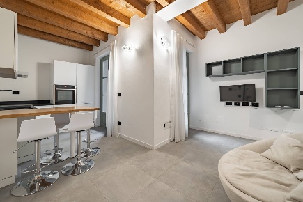 Foto Appartamento in Via Bonaventura Zumbini, Milano Famagosta di 50 m²