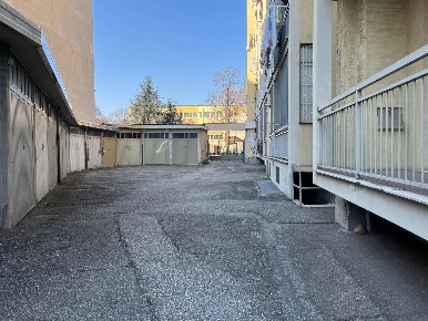 Foto Box in Via Giuseppe Massari, Torino Madonna di Campagna di 13 m²