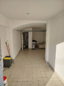 Foto Box in Piazza Del Monastero, Genova Sampierdarena di 42 m² in vendita