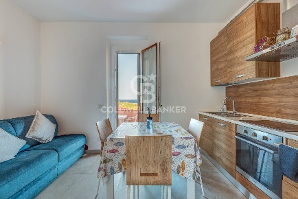 Foto Appartamento in Via L. Lloyd, Marciana Marina Centro di 90 m²