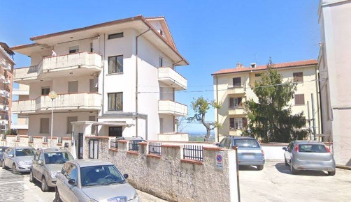 Foto Appartamento in via Milano, Chieti Chieti Città di 120 m² con 5 locali