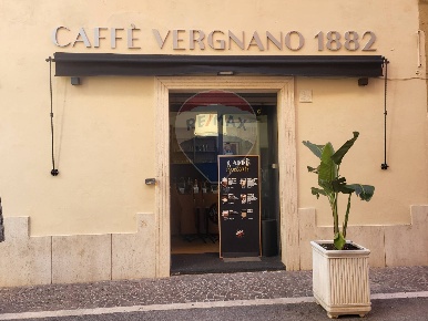 Foto Bar in Via Porto Neroniano 29, Anzio Centro Storico di 20 m²